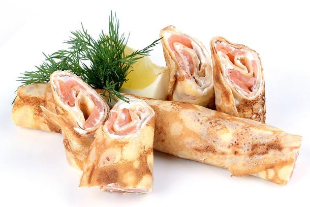 Блинчики с форелью и творожной массой Блинчики с форелью и творожной массой